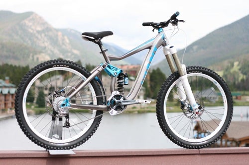 2010 giant mountain discount bike