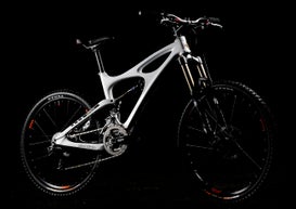 The Mojo HD weighs in at 6.3 pounds for the frame and rear shock; just a half-pound more than the venerable Mojo. CHECK OUT MORE PHOTOS IN THE SLIDESHOW BELOW.