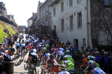 A classic Netherlands race scene. A classic Netherlands race scene.