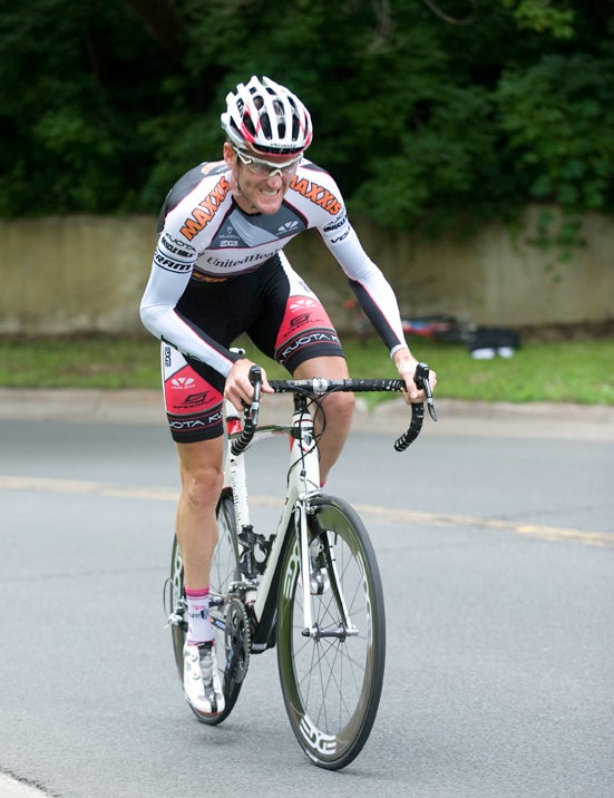 Alison Starnes and Scott Zwizanski win Nature Valley Grand Prix opening