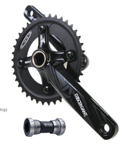 Downhill crankset outlet