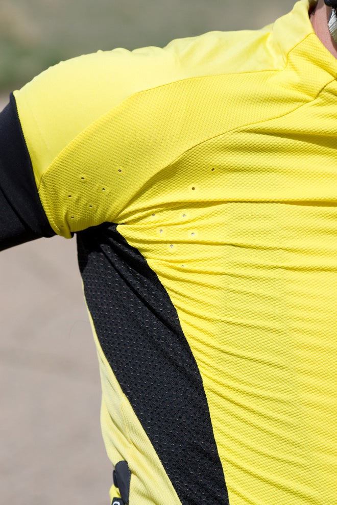 Clothesline review: High-end kits from Castelli, Rapha and Mavic - Velo