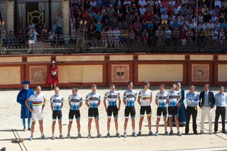Garmin-Cervelo at attention.