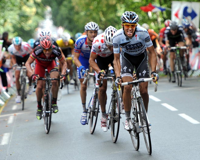Contador attacks Contador attacks
