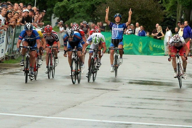 2011