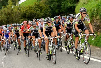 Geox on the front 2011 Vuelta a España, stage 18