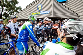 Contador in California A big crowd met Contador at the bike shop. Photo: Robertson/VeloDramatic