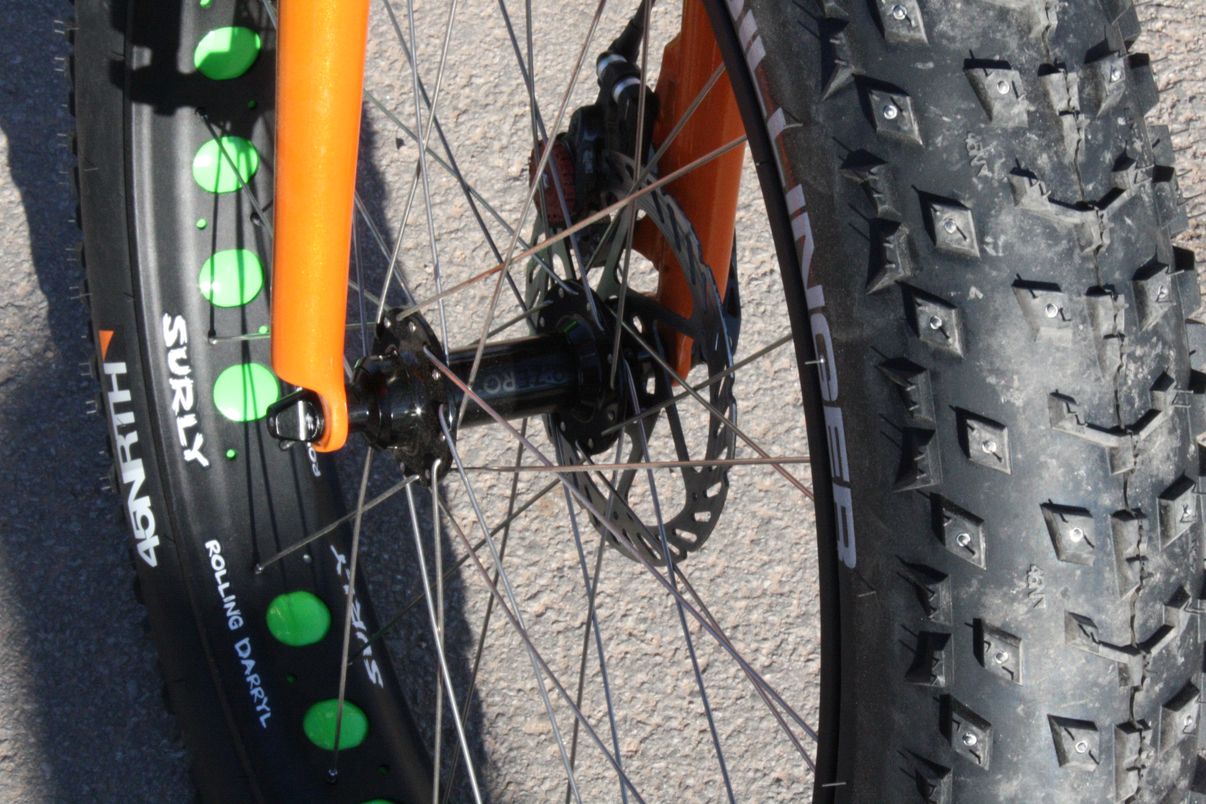 Interbike tech 9 Zero 7 unveils Sliding Rear Dropout fat bike Velo