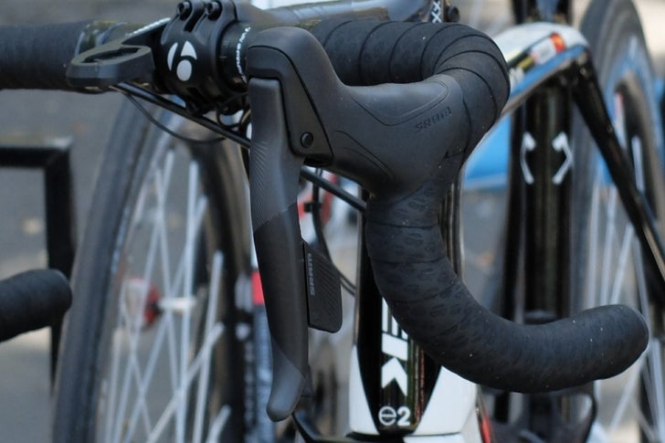 SRAM