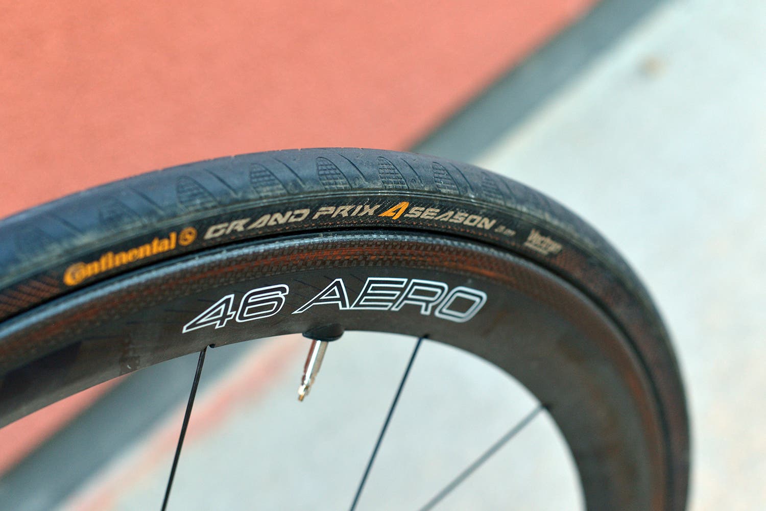 Reviewed: Continental Grand Prix 4-Season 28mm