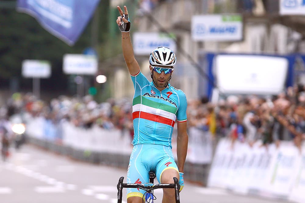 Nibali solos to victory in Tre Valli