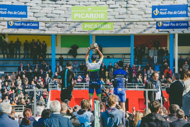 2016