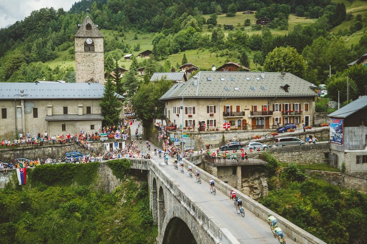 2016