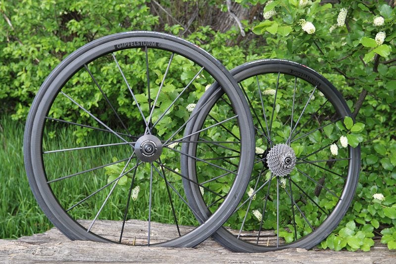 Lightweight Gipfelsturm tubular wheels - Velo