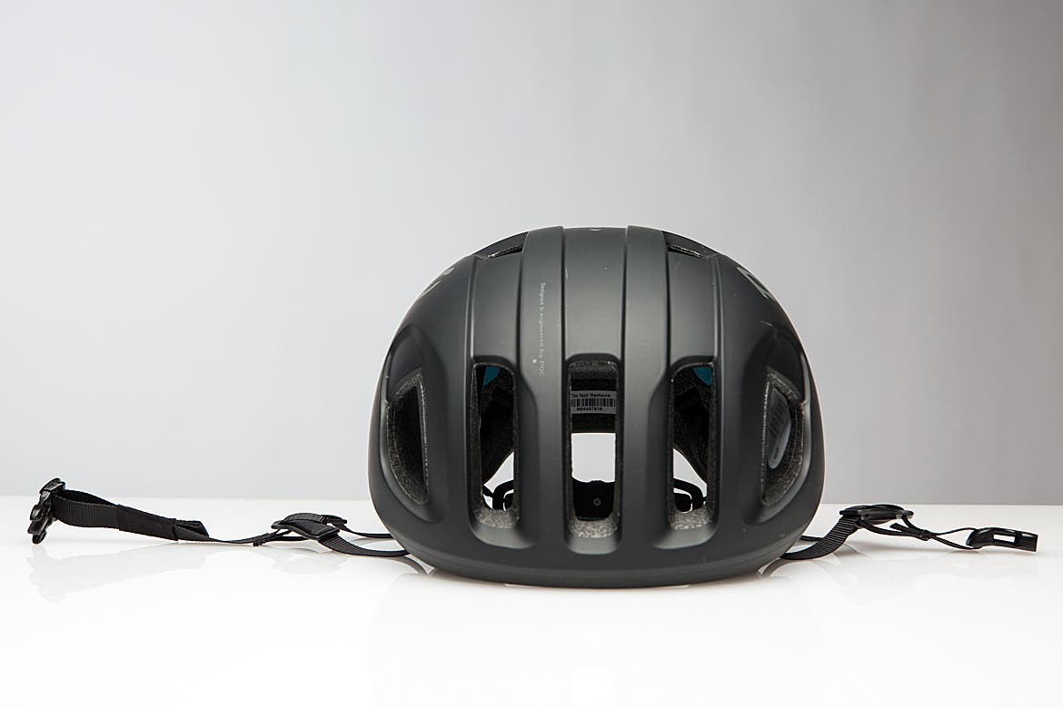 bike helmet ventilation Banwood Eco As a further aid to the aerodynamic profile of the helmet High-quality black bike helmet with