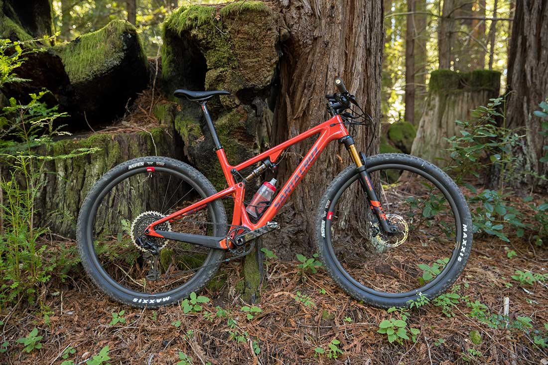 First Ride: Santa Cruz brings back Blur; refines superlight