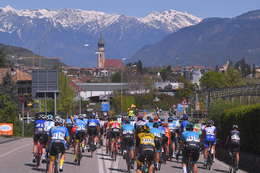 Italian stage racing enjoys resurgence