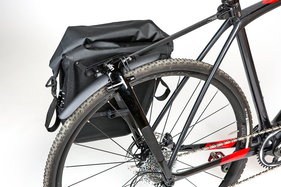 Carbon outlet pannier rack