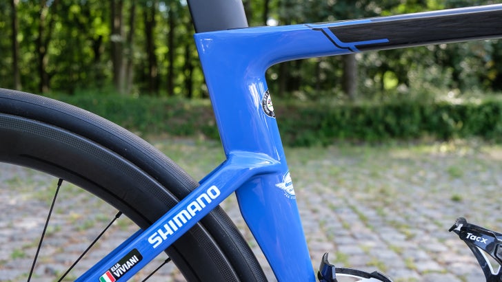 s works venge blue