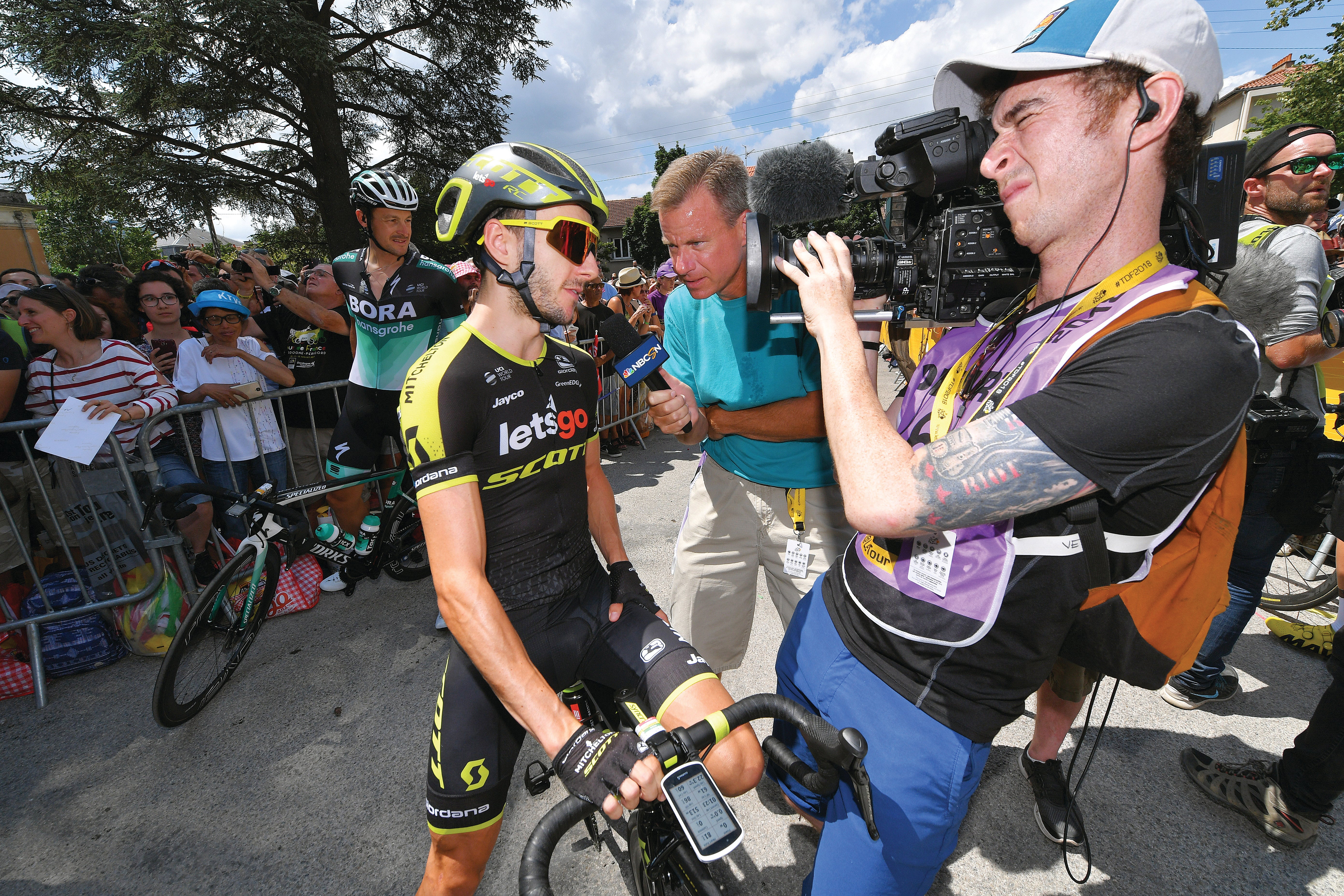 Tour de sale france commentators 2019