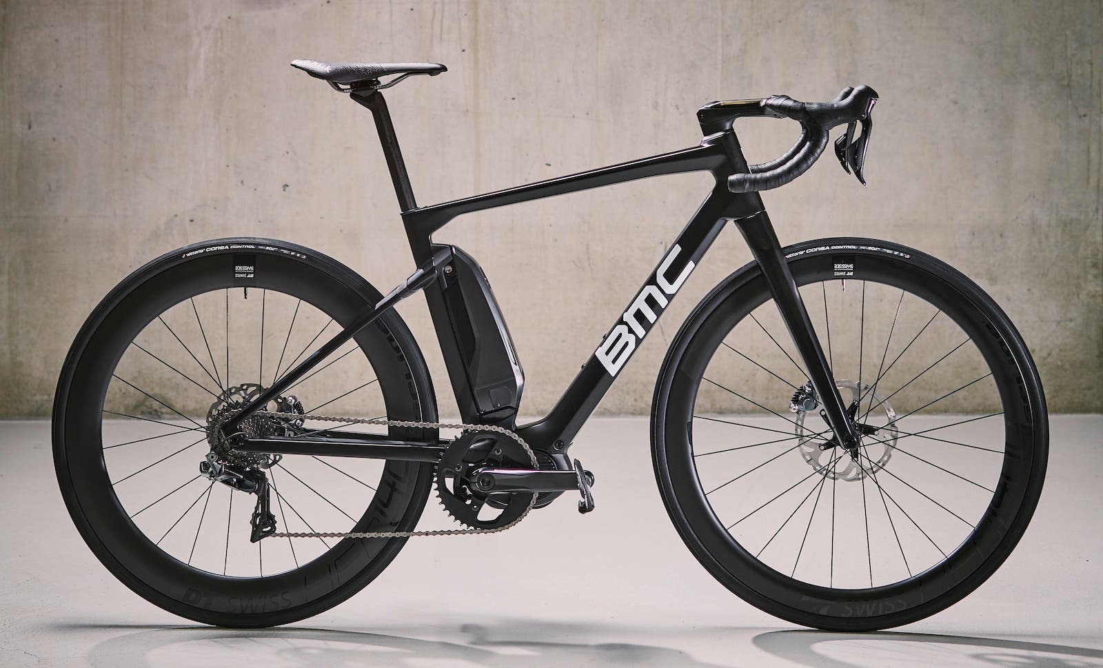 First Ride Review: BMC AlpenChallenge AMP Road One