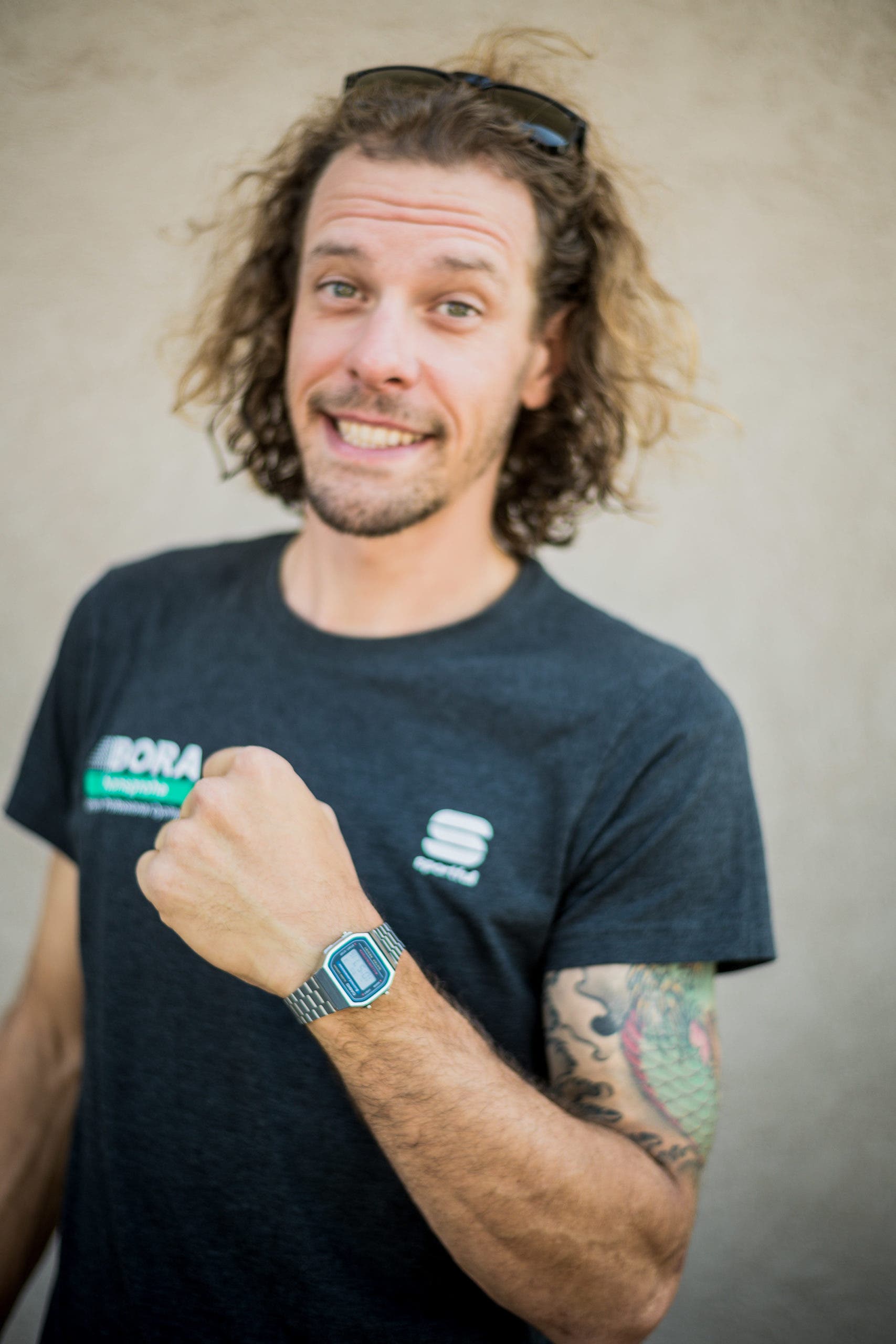 Peter Sagan and Daniel Oss: (Watch) band of brothers