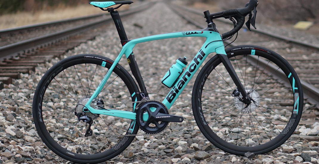 走行少 Bianchi おさまっ oltre xr3 disc フルアルテグラ サイコン