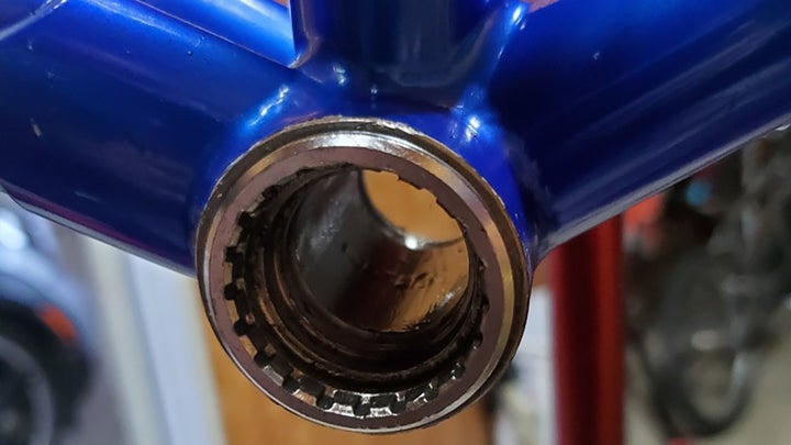 unfrozen bottom bracket