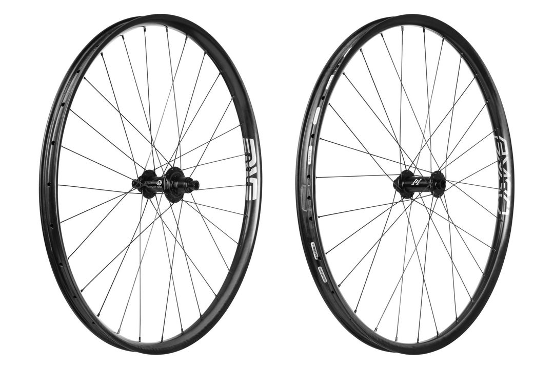 AM30 Foundation wheels
