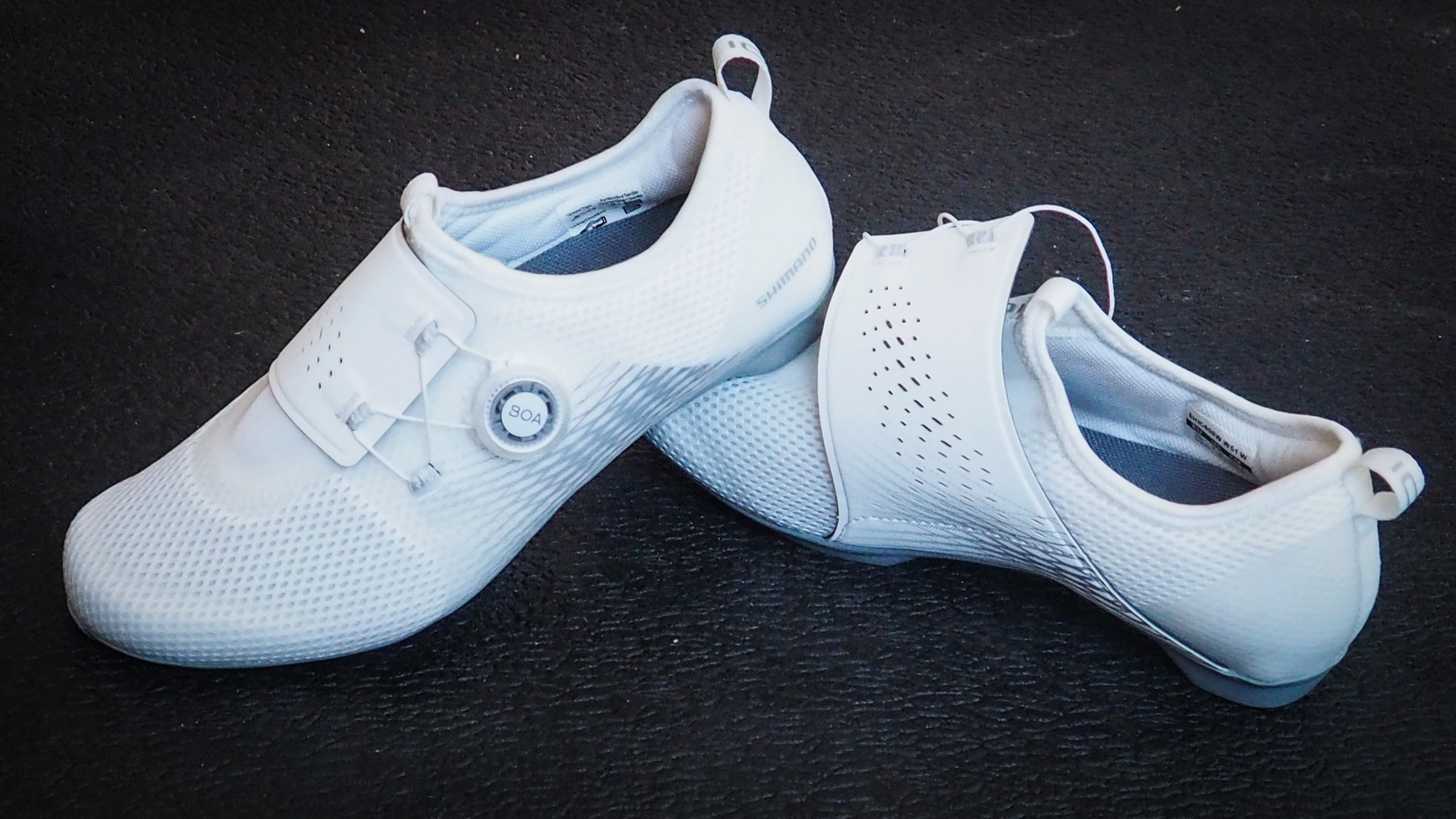 Shimano clips in for Spinning class, with super vented indoor cycling shoes  - Bikerumor