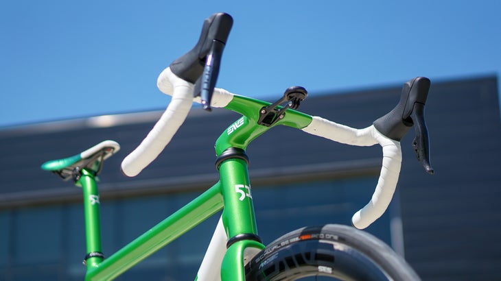 enve integrated cockpit