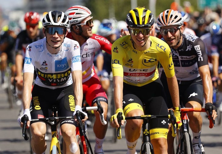 Tour de France 101: What do different color jerseys mean