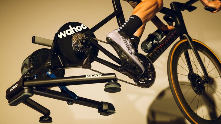  Wahoo KICKR SNAP Wheel-On Bike Resistance Trainer For Cycling/Spinning  Indoors : Sports & Outdoors