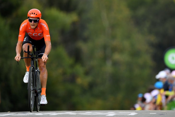 Tour de France: Can riders change bikes during the stages?
