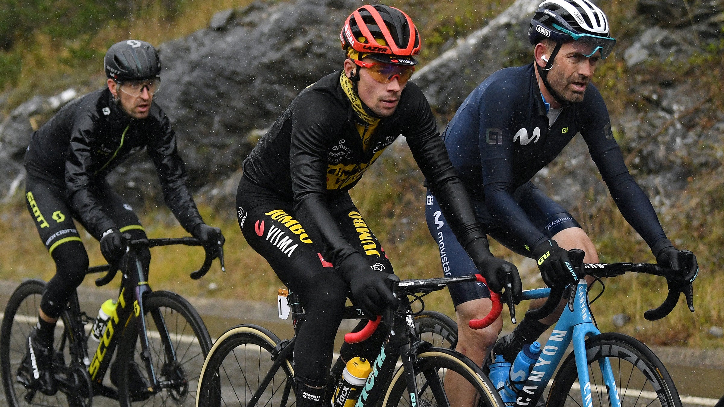 Vuelta a España: Rain jacket woes foiled red jersey chances for