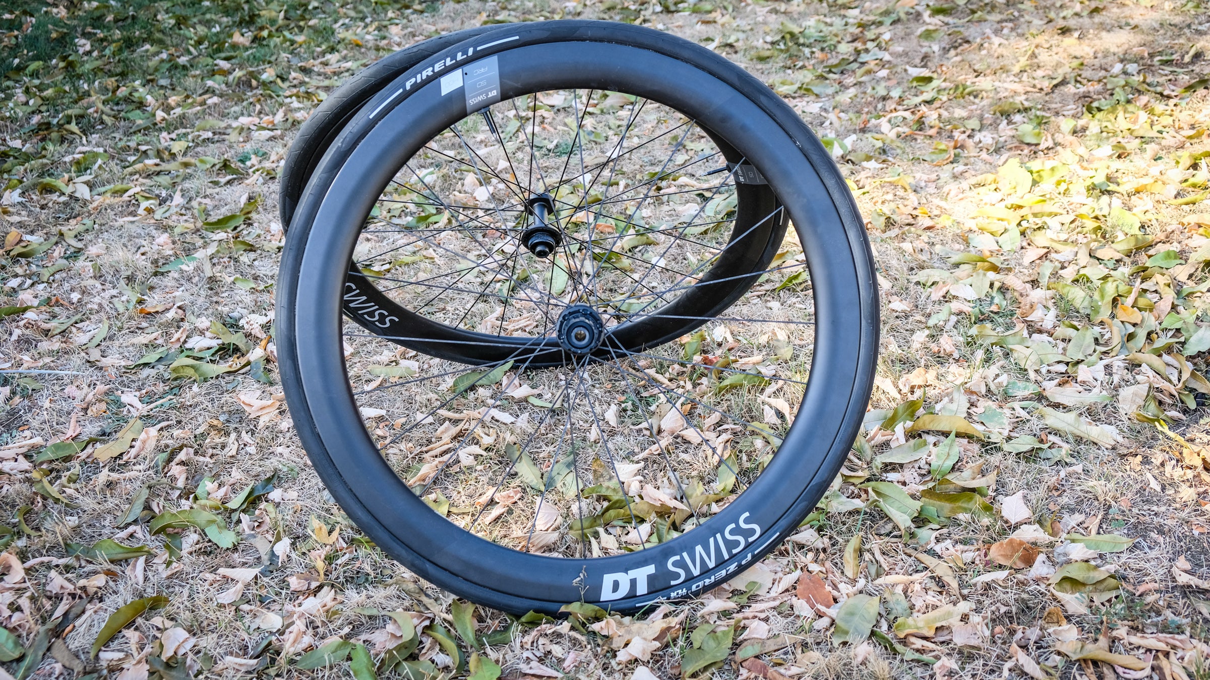 Video review: DT Swiss ARC 1400 Dicut DB 50 wheels - Velo