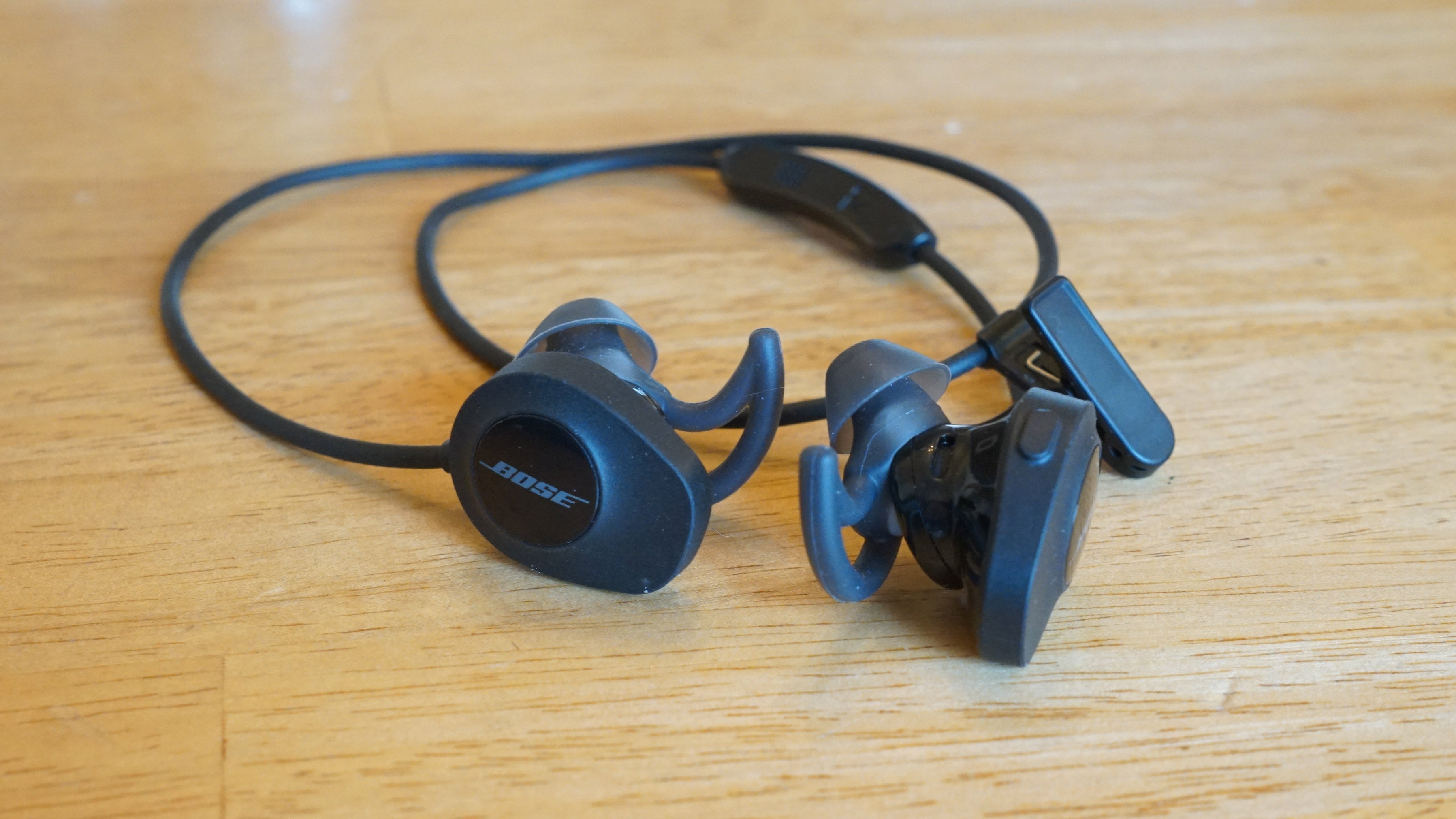 Bose SoundSport wireless headphones review: mostly great for - Velo