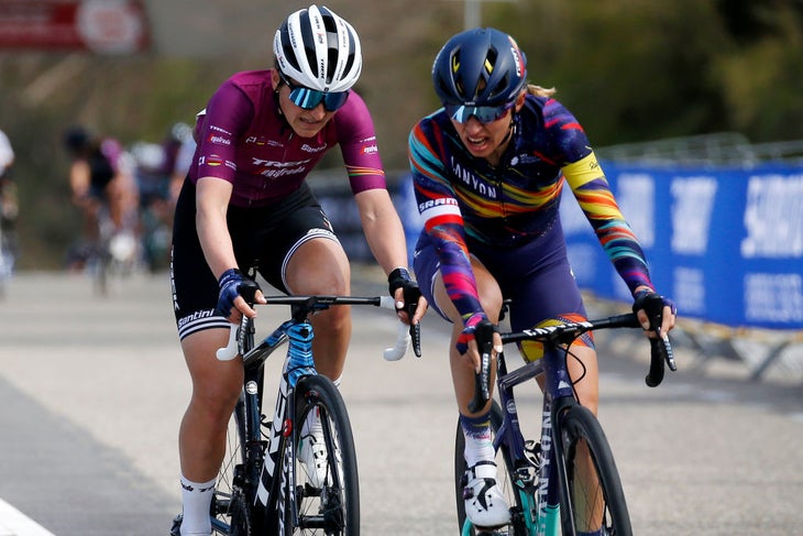 Kasia Niewiadoma and Elisa Longo Borghini on the attack at the Amstel Gold Race 2021