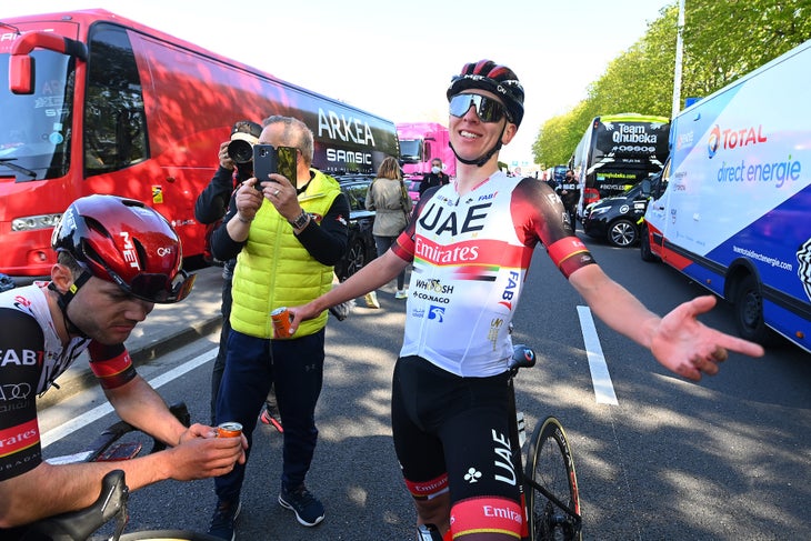 LIEGE, BELGIUM - APRIL 25 : pictured during the UCI World Tour 107th Liege Bastogne Liege cycling race with start and finish in Liege on April 25, 2021 in Liege, Belgium, 25/04/2021 ( Motordriver Kenny Verfaillie - Photo by Vincent Kalut / Photo News