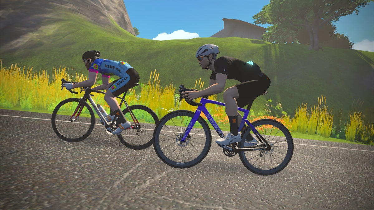 Zwift now allows for hiding ‘headsup display,’ but pauses updates to