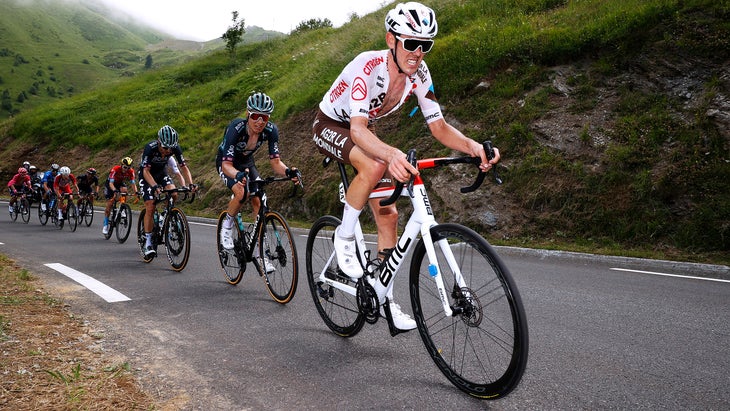 Ben O'Connor's persistence is rewarding him with a fifth place on the GC after 18 stages.