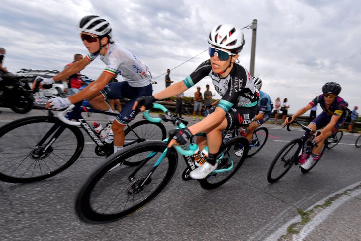 Amanda Spratt is the only returning member of the 2016 Australian team