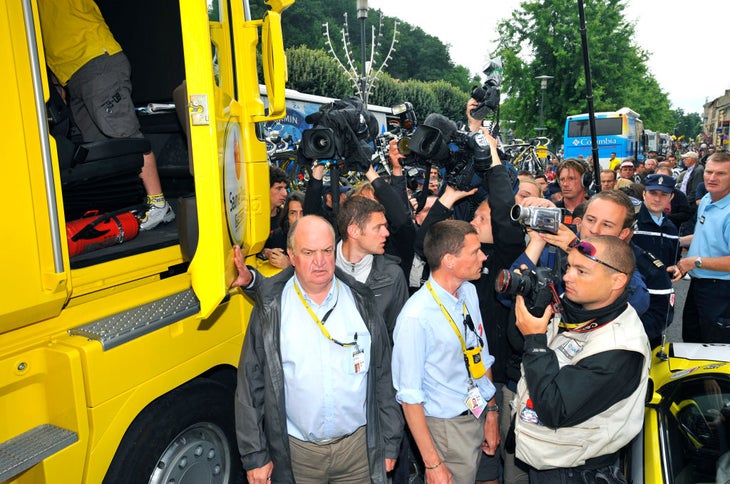 Cycling : Tour De France, Stage 12Illustration Illustratie, Start Depart, Press Pers, Jean Francois Pecheux (Fra) Race Director Tdf, Ricco Riccardo (Ita), Doping Scandal, Team Saunier Duval, Lavelanet - Narbonne (168,5 Km), Ronde Van Frankrijk, Tdf, Etape Rit, (C)Tim De Waele (Photo by Tim De Waele/Getty Images)