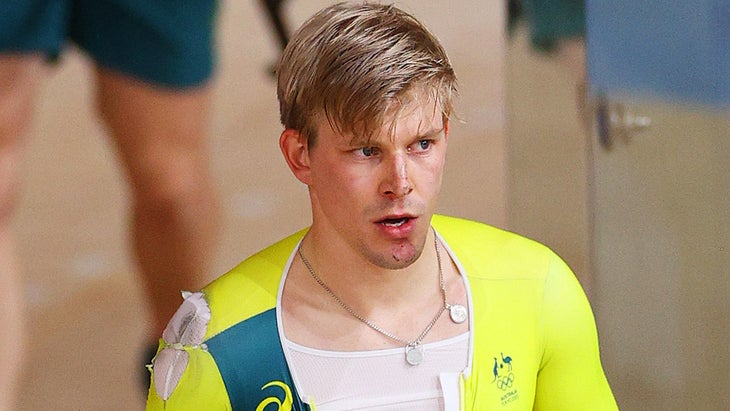 Porter sustained abrasions to his face when he crashed from the back of the Australian men's Team Pursuit squad.