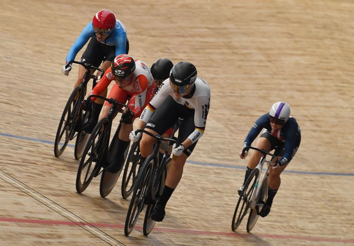 Germany's Lea Sophie Friedrich (C) competes in the Women's Keirin during the UCI Track Cycling World Championships at Jean-Stablinski velodrome in Roubaix, northern France, on October 24, 2021. - FRIEDRICH Lea Sophie (Photo by )