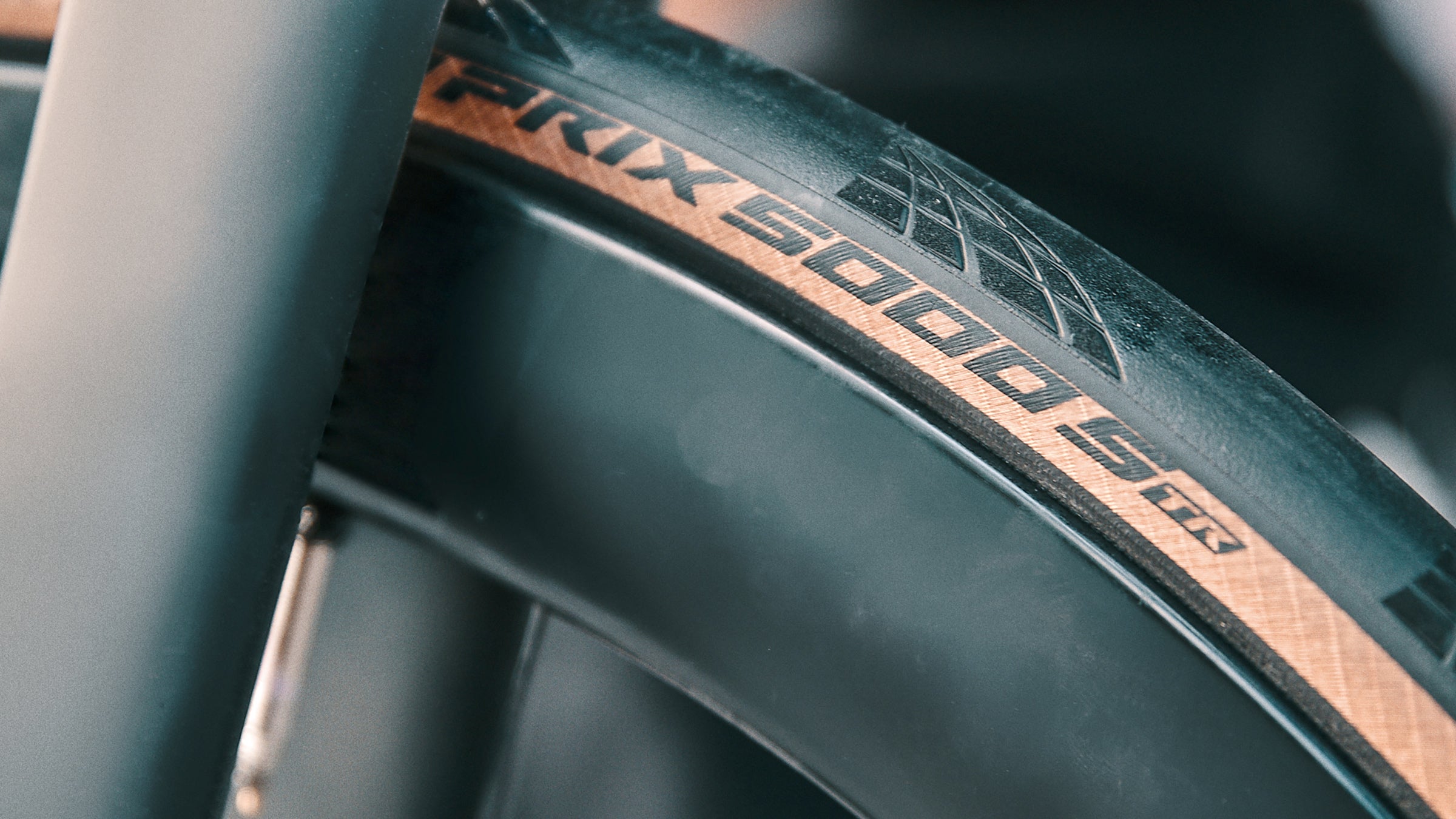 Continental launches new Grand Prix 5000 S TR tubeless with Paris