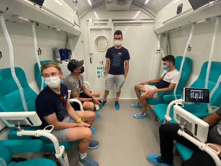 Chris Froome - hyperbaric chamber