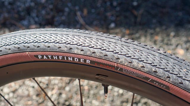 Specialized S-Works Pathfinder gravel tire details and first ride impressions