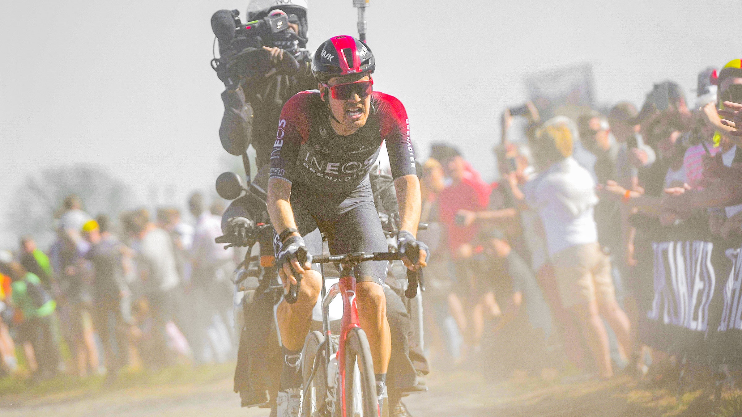 Power analysis Dylan van Baarles winning ride at Paris-Roubaix 2022