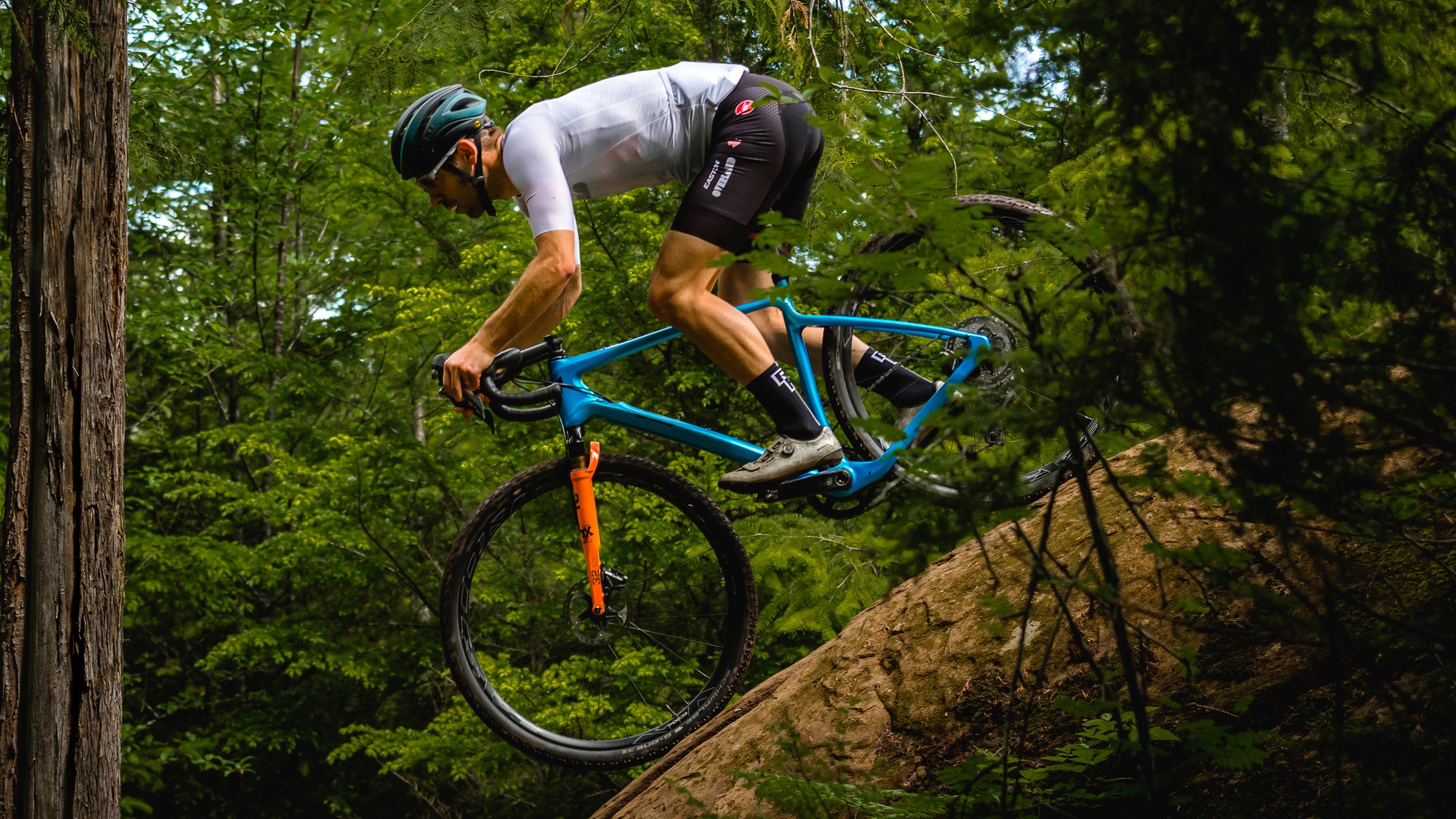 New gravel suspension fork: Fox 32 Taper-Cast Gravel Fork